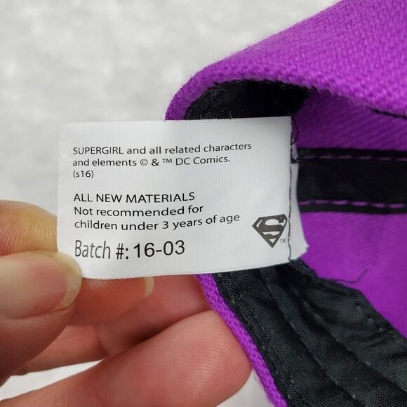DC Comics Super Girl Snapback Cap Purple - Picture 3 of 9